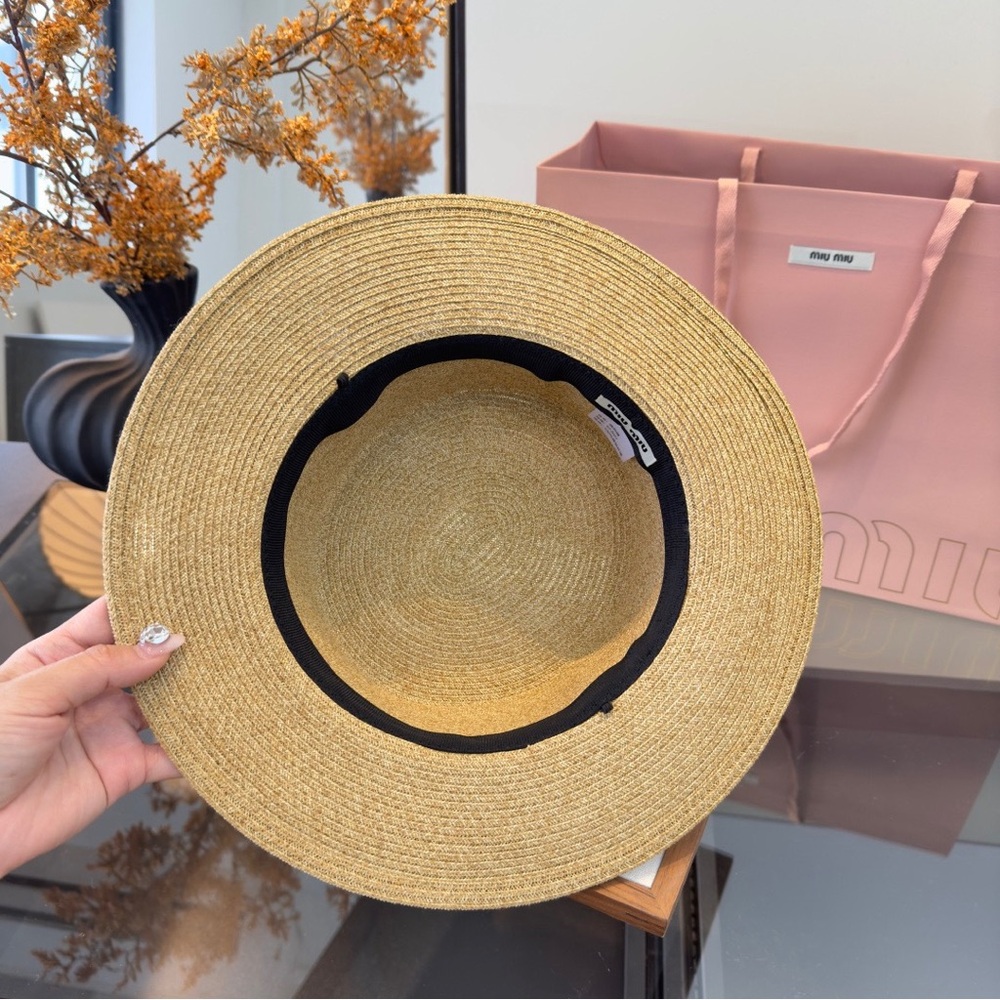 Miu Miu Natural Straw Boater Hat with Pale Pink Polka Dot Band - Picture 3 of 9